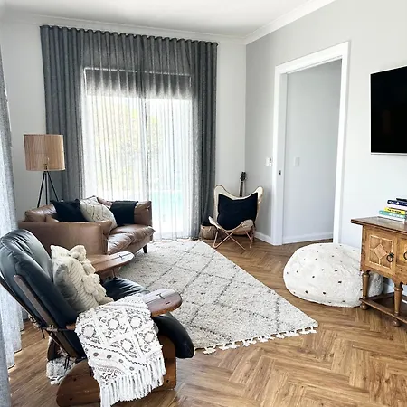 Cute Annexe - Close To Manly Marina Apartment