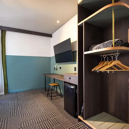 Nightelier Mitchelton The Brook Hotel 4*