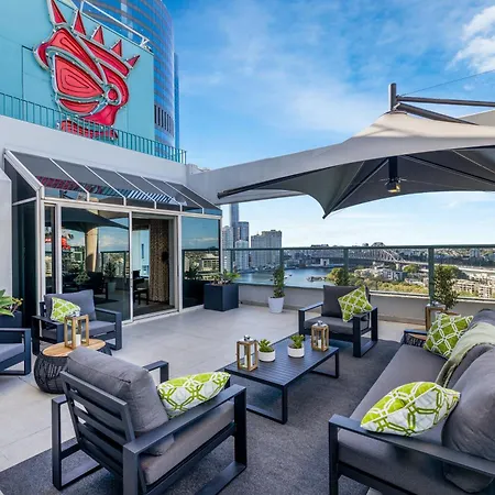 Hotel Stamford Plaza 5*