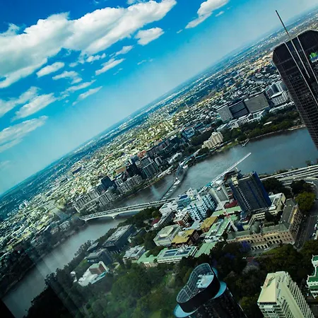 2 Bed 2 Bath In Cbd With Car Park Apartment