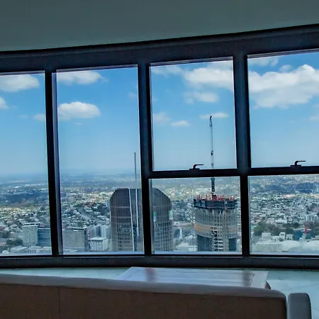 2 Bed 2 Bath In Cbd With Car Park Apartment