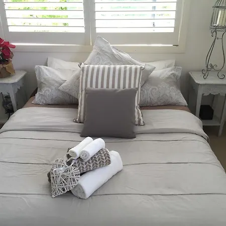 Bed & Breakfast Scobie's Boutique Brisbane