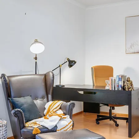 River Place Hosted By Aab Apartment *