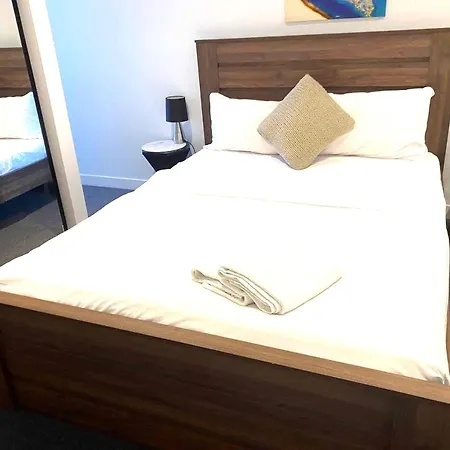 Kozyguru Fortitude Valley High Level 2 Bed + Free Parking Qfv179-2612 Apartment