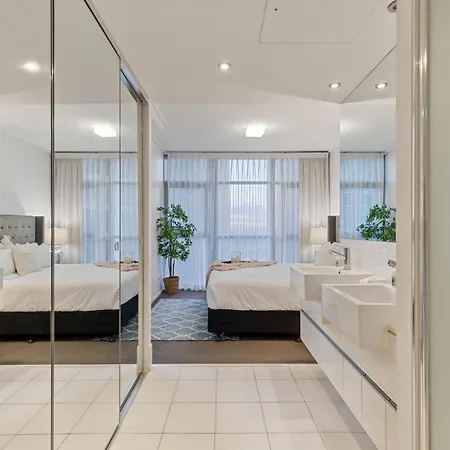 Skyline Hosted By Aab Apartment Brisbane