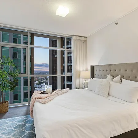 Skyline Hosted By Aab Apartment Brisbane