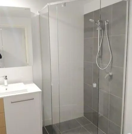 Location, Location, Location - Spacious Apartment Brisbane