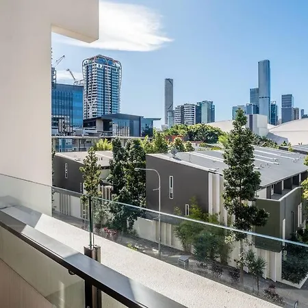 South Bank 1 Bedroom With Parking Apartment Brisbane