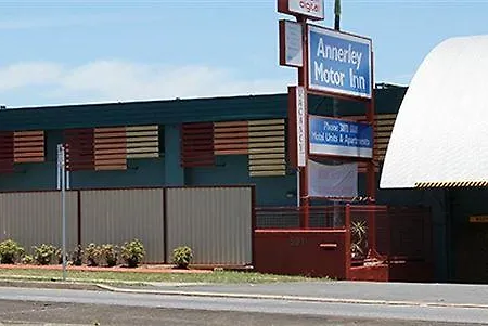 Annerley Motor 4*