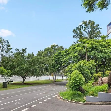 Riverfront Retreat! ~2bed/2bath/1car/huge Balcony *