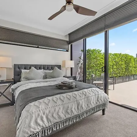 Riverfront Retreat! ~2bed/2bath/1car/huge Balcony *