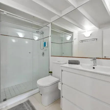Iconic Warehouse Apartment~cbdedge~2bed/2bath/1car Apartment Brisbane
