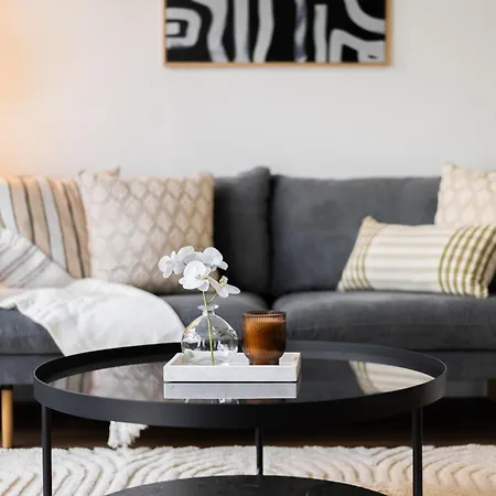 Apartment Balmoral - Airy & Light-filled Edge Comfort