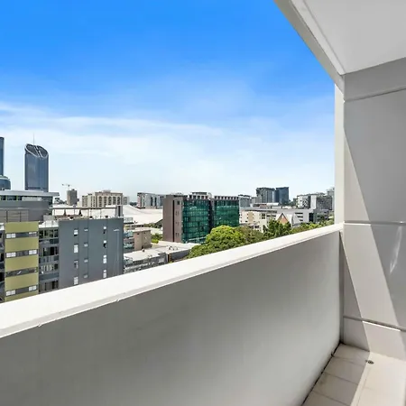 Modern 1br In The Heart Of South W Wifi Parking *