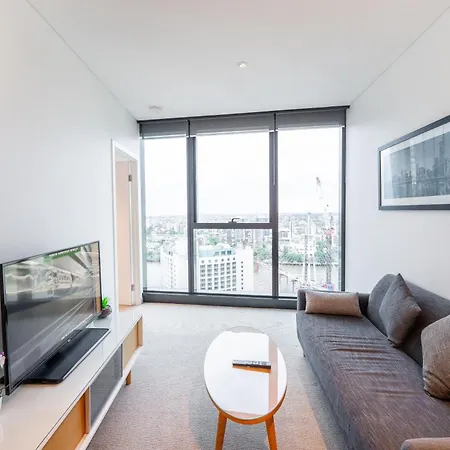 Apartment Cbd Riverview 2b1b W Shared Pool, Gym