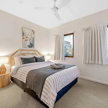 The Family Queenslander ~ Woolloongabba Holiday home *