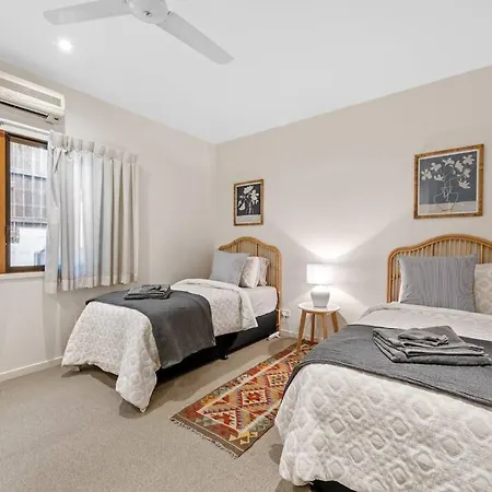 Holiday home The Family Queenslander ~ Woolloongabba *