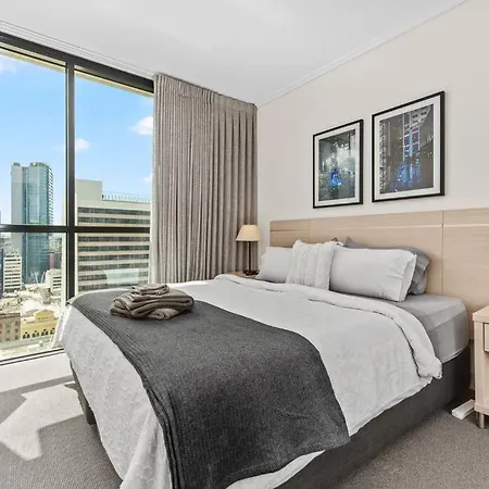 Apartment Centre! 1bed/1bath/study/1car/balcony ~ Cbd Brisbane