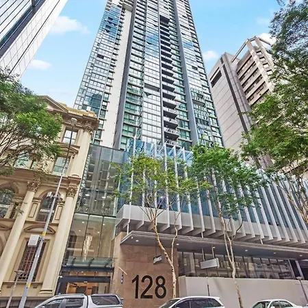 Centre! 1bed/1bath/study/1car/balcony ~ Cbd Brisbane
