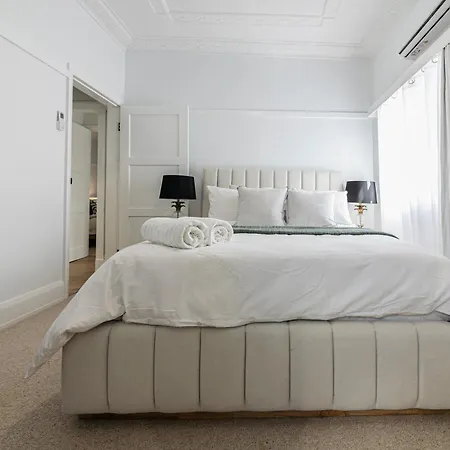 Urban Getaway Bardon Luxe 3 Bed 2 Bath And Pool