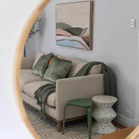 Urban Getaway Bardon Luxe 3 Bed 2 Bath And Pool Holiday home Brisbane
