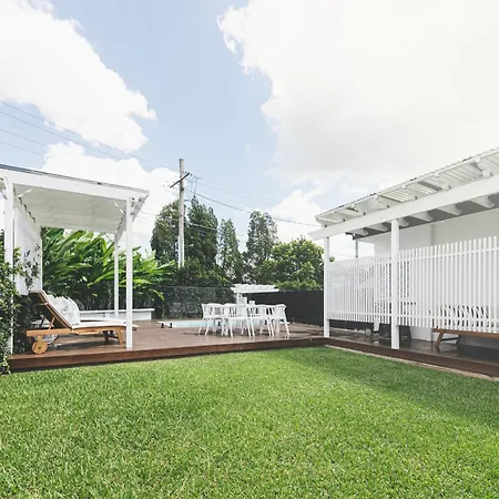 Urban Getaway Bardon Luxe 3 Bed 2 Bath And Pool *