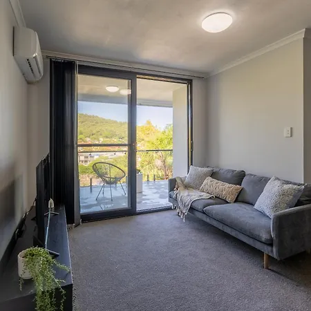 Apartment Mountain View Serenity - Central Location