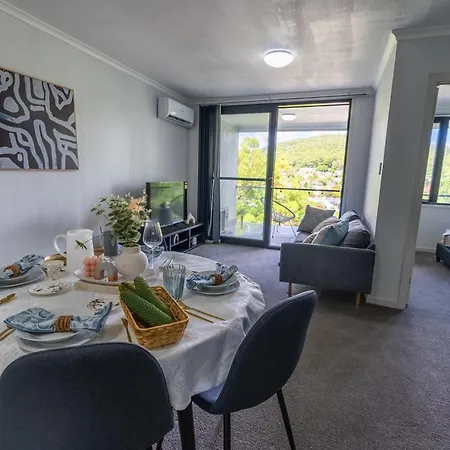 Apartment Mountain View Serenity - Central Location Brisbane