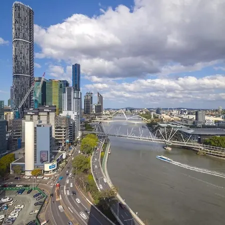 Heart Of Brisbane's Cbd High-level River Views