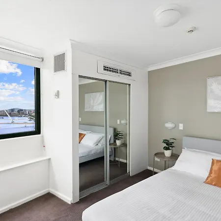 1-bed Pad With Sweeping Views