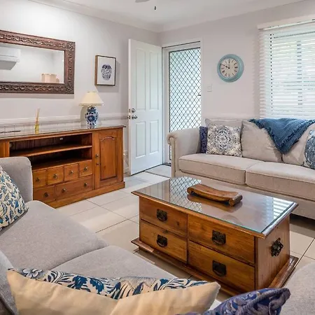 Holiday home Birdsong Yeronga - Inner Village Sanctuary Brisbane