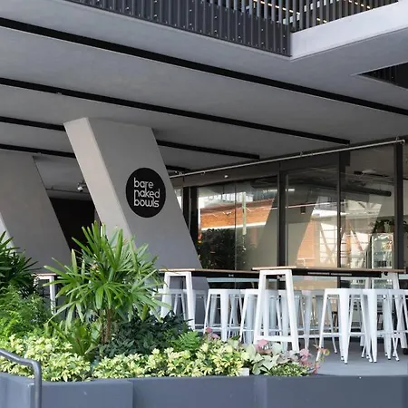 Modern 1-bdr W/ Free Car Park&fantastic Pool * Brisbane