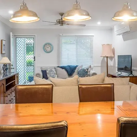 Birdsong Yeronga - Inner Village Sanctuary Holiday home Brisbane