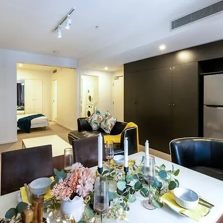 Apartment Stylish 1br W Infinite Pool In South