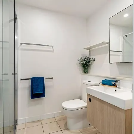 Apartment Modern 1-bdr W/ Free Car Park&fantastic Pool Brisbane
