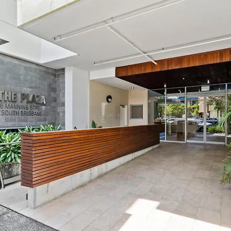 Cozy 1 Bedroom In The Heart Of South With Parking * Brisbane