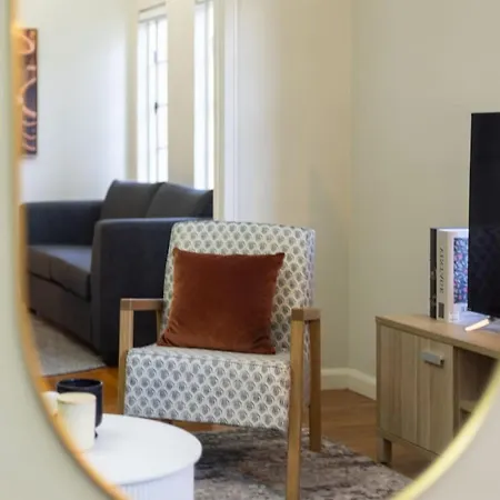 Riverside Heritage Chateau 2br South
