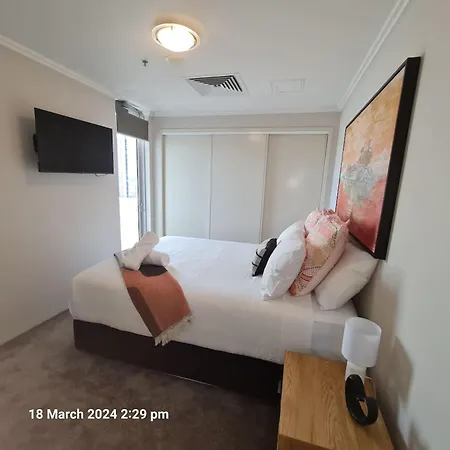 Lux Sub-penthouse With Casino Views Apartment Brisbane