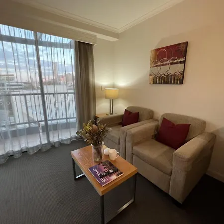 Floor River Views Near Suncorp Stadium Apartment *