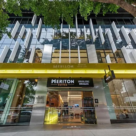 Infinity Excellence!~1bed/1bath/office/1car~views! Apartment Brisbane