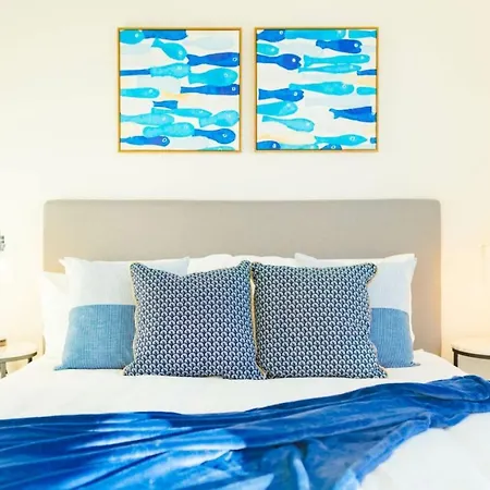Holiday home Location 1br W View South Bne *