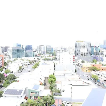 Apartment Bowen Hills - Doorstep To Showgrounds & Rbwh