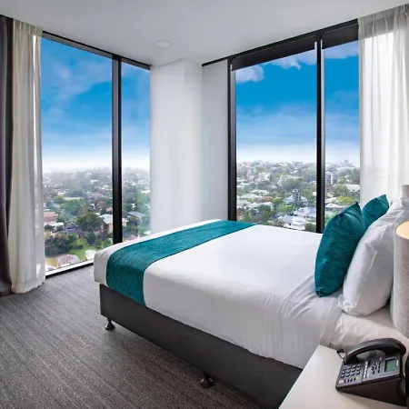 Aparthotel Essence Taringa Brisbane