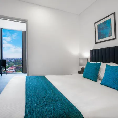 Aparthotel Essence Taringa
