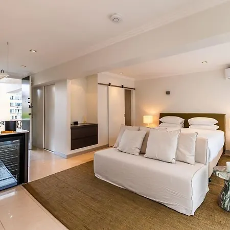 Apartment Riverside With Parking *
