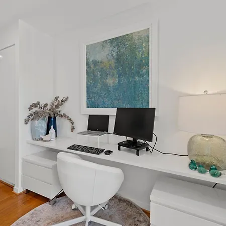Capri Luxury Newstead Apartment Brisbane