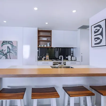 Apartment Regatta Hideaway - A Breezy Balcony *