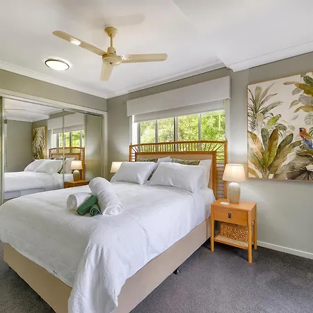 Experience Stylish Apartment *