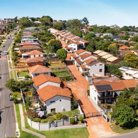 Mountain View Inner Secure Townhouse Brisbane