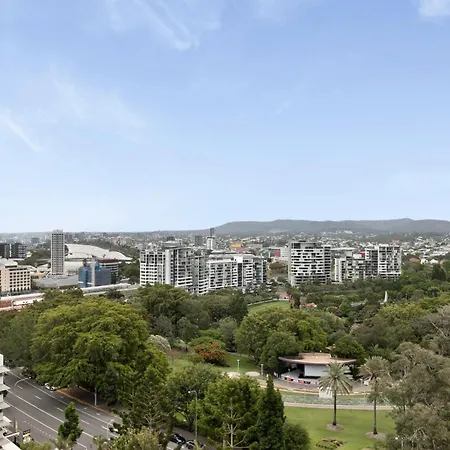 Hotel Grand Chancellor Brisbane